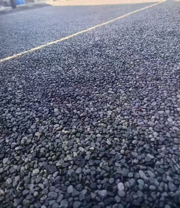 胶粘石